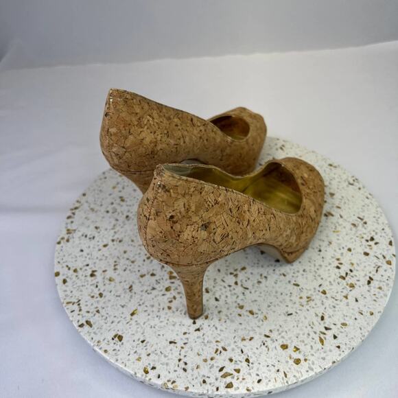 Nine West Tan Specked Cork Heel Peep Toe 4" Pumps Shoes Women's Size 9.5 - Picture 3 of 11